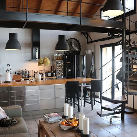 Skylark Bed & Breakfast グラース エクステリア 写真