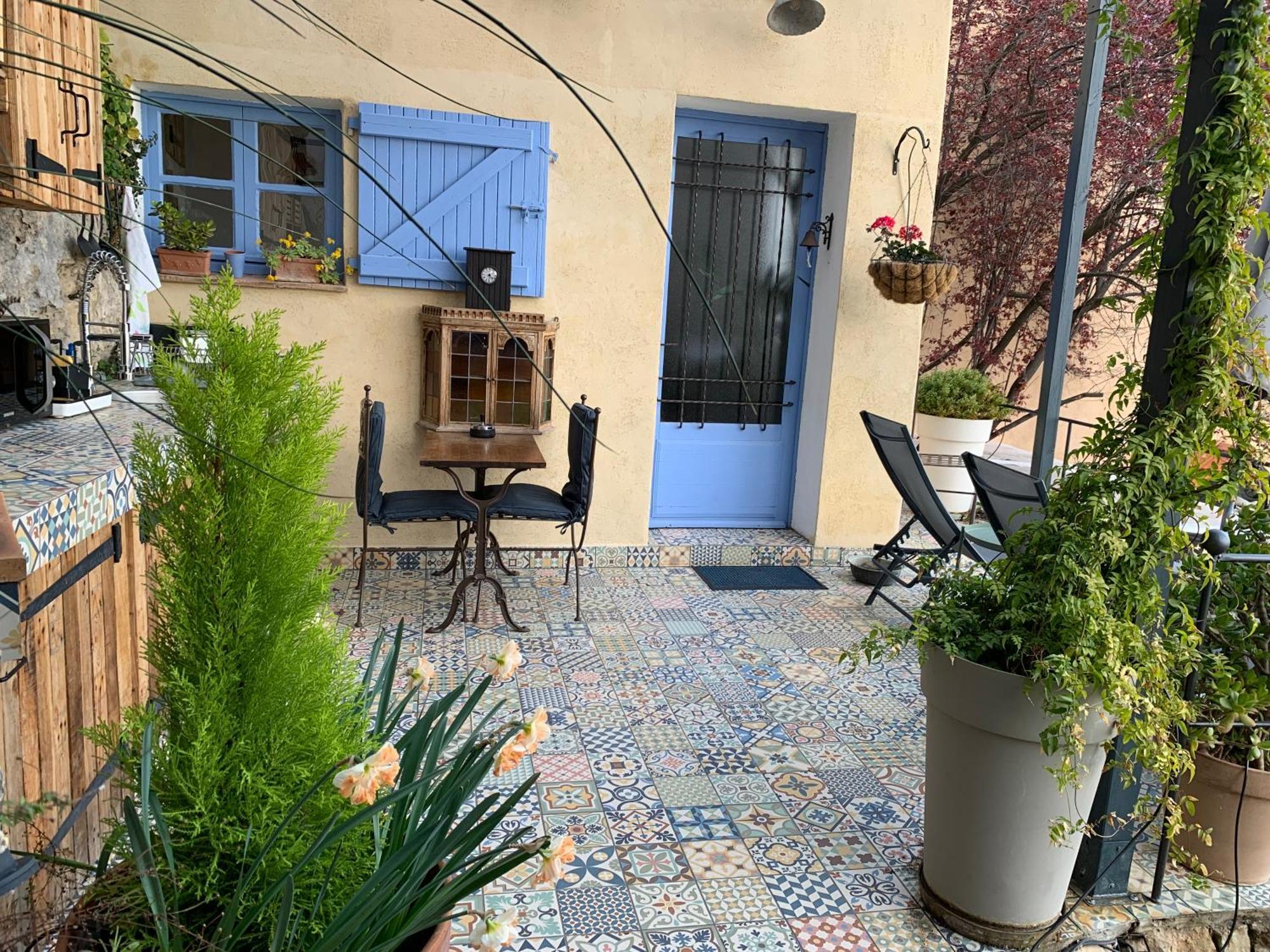 Skylark Bed & Breakfast グラース エクステリア 写真