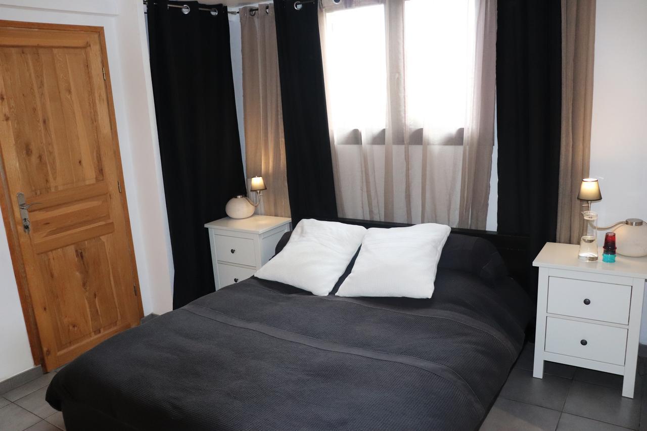 Skylark Bed & Breakfast グラース エクステリア 写真